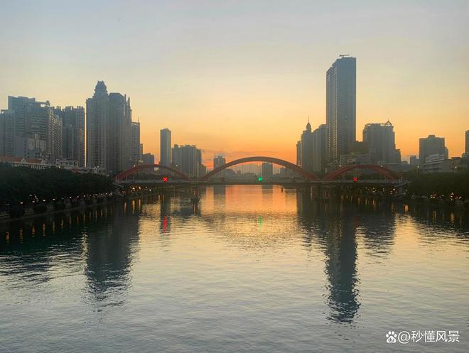 开云 开云体育官网中国第一座钢结构开合桥横跨广州珠江很多电视剧在此取景!(图6) 开云 开云体育官网中国第一座钢结构开合桥横跨广州珠江很多电视剧在此取景!(图6)