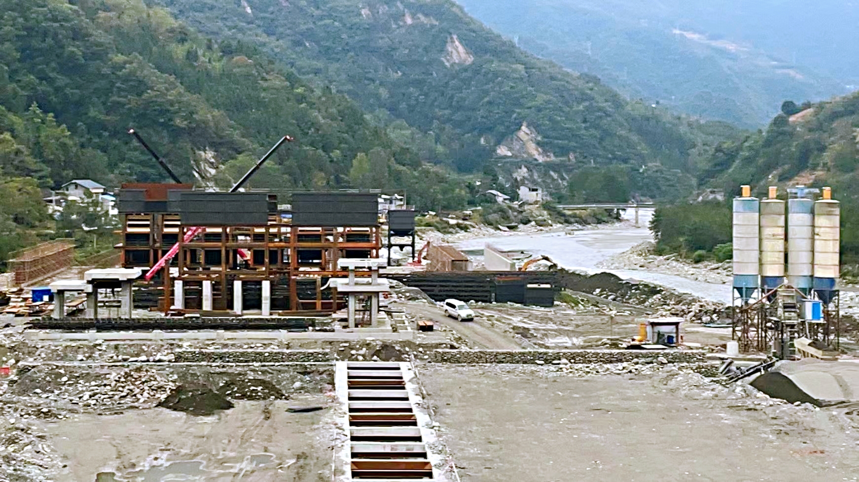 重庆钢结构重庆强捷钢结构有限公司官方网站开云 开云体育APP(图2) 重庆钢结构重庆强捷钢结构有限公司官方网站开云 开云体育APP(图2)