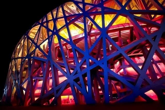 从港珠澳大桥看钢结构建筑的“神奇魔法”——双碳与ESG观察开云 开云体育(图3)