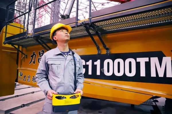 开云 开云体育平台精细打磨！全国最大的单体体育馆——凤凰馆建成(图4)