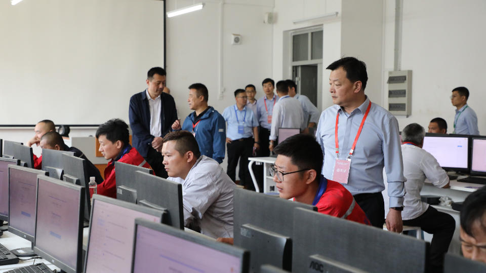 扬工匠精神全省钢结构建造职业技能竞赛济宁市开云 开云体育平台选拔赛顺利开赛(图3)