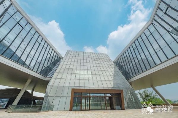 南京美术馆新馆项目荣获江苏首个“中国钢结构金奖”开云 开云体育平台(图3)