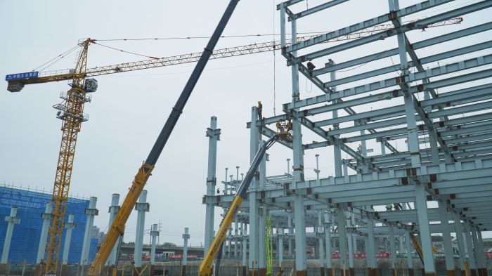 内江高新区：“量身定制”标准厂房 开云APP 开云官网入口 快马加鞭“筑巢引凤”(图2)