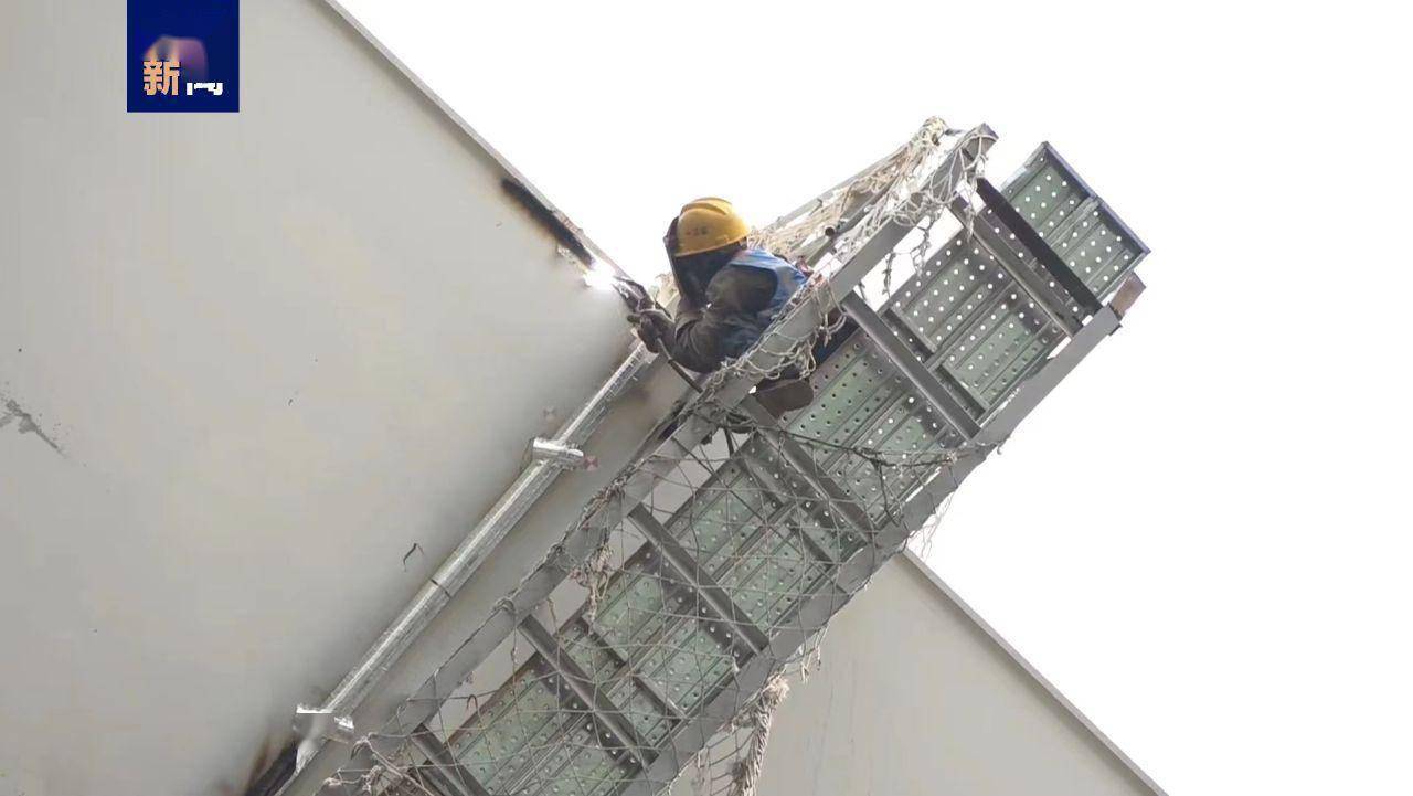 开云APP 开云官网入口京雄大桥钢结构焊接完成 京雄高速全线开通在即(图2)