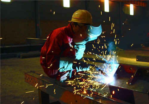 Kaiyun 开云陕西钢结构陕西轻重钢结构钢构桥梁卷管(图1)