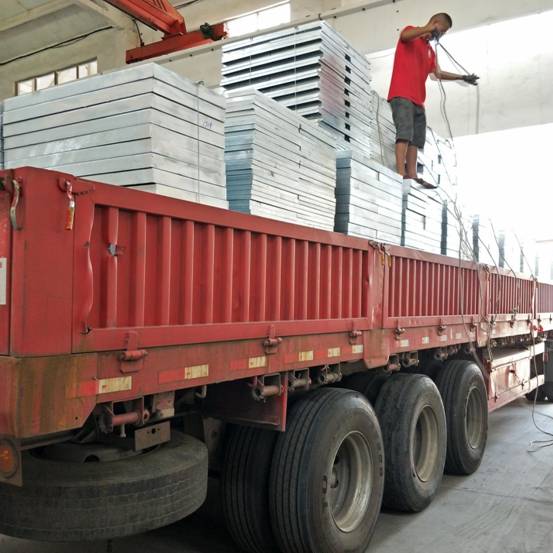 热镀锌钢格板钢格栅开云体育 开云平台：为何成为建筑业的首选？(图2)