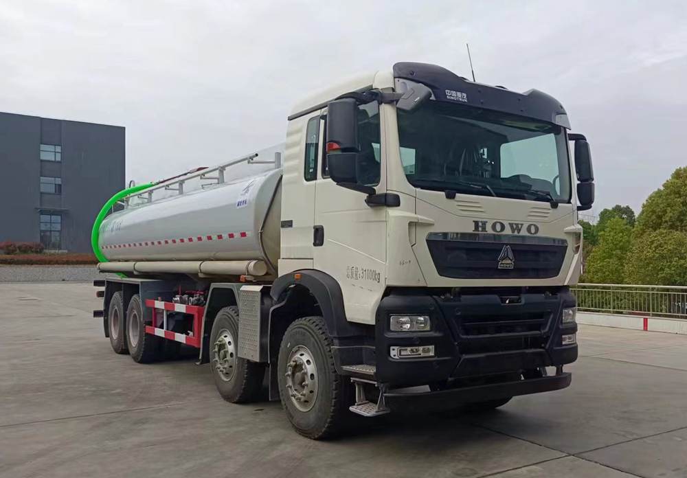 Kaiyun 开云体育齐星牌重汽豪沃前四后八19方吸污车(图3) Kaiyun 开云体育齐星牌重汽豪沃前四后八19方吸污车(图3)