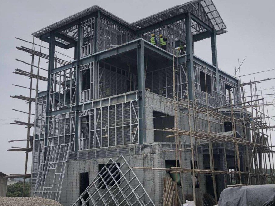 开云体育 开云官网什么是钢结构房屋钢结构房屋的优点是什么?(图2) 开云体育 开云官网什么是钢结构房屋钢结构房屋的优点是什么?(图2)