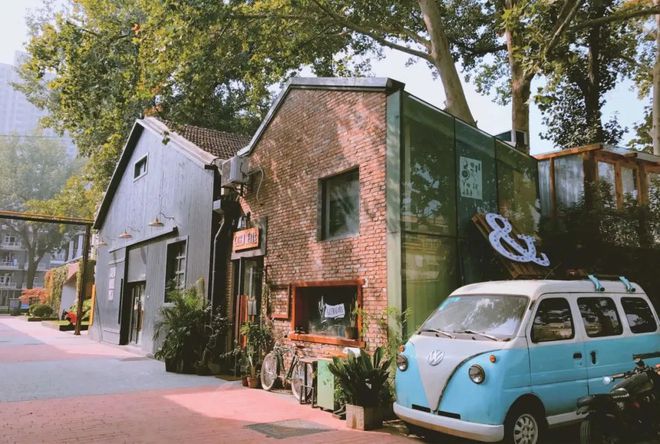 老钢厂的侠骨柔情开云体育 开云官网(图3)