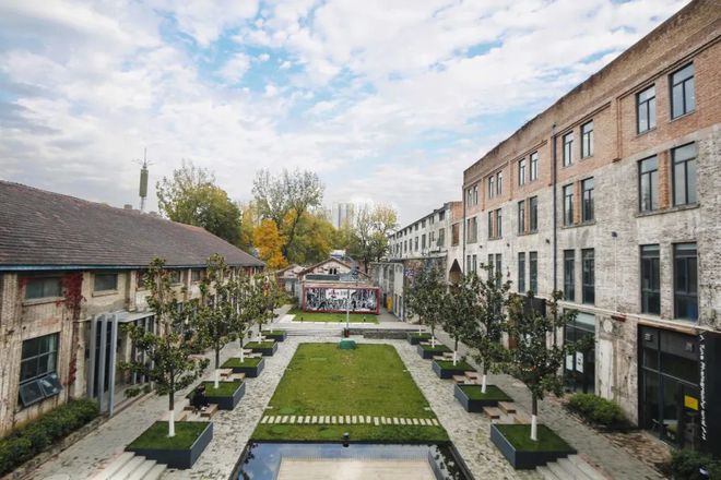 老钢厂的侠骨柔情开云体育 开云官网(图6)