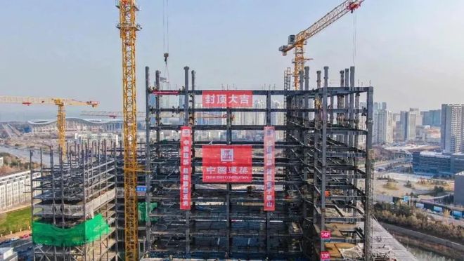 Kaiyun 开云体育钢构云：洛阳一项目只有钢架就庆祝封顶钢结构封顶该怎么定义？(图4)