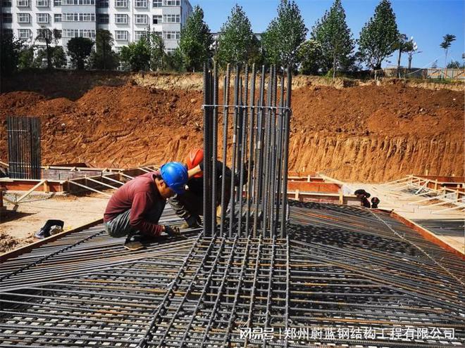 开云体育 开云平台一文解读：钢结构楼房一平方米到底多少钱？(图2)